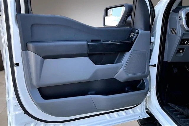 Used 2023 White Ford XL image 20