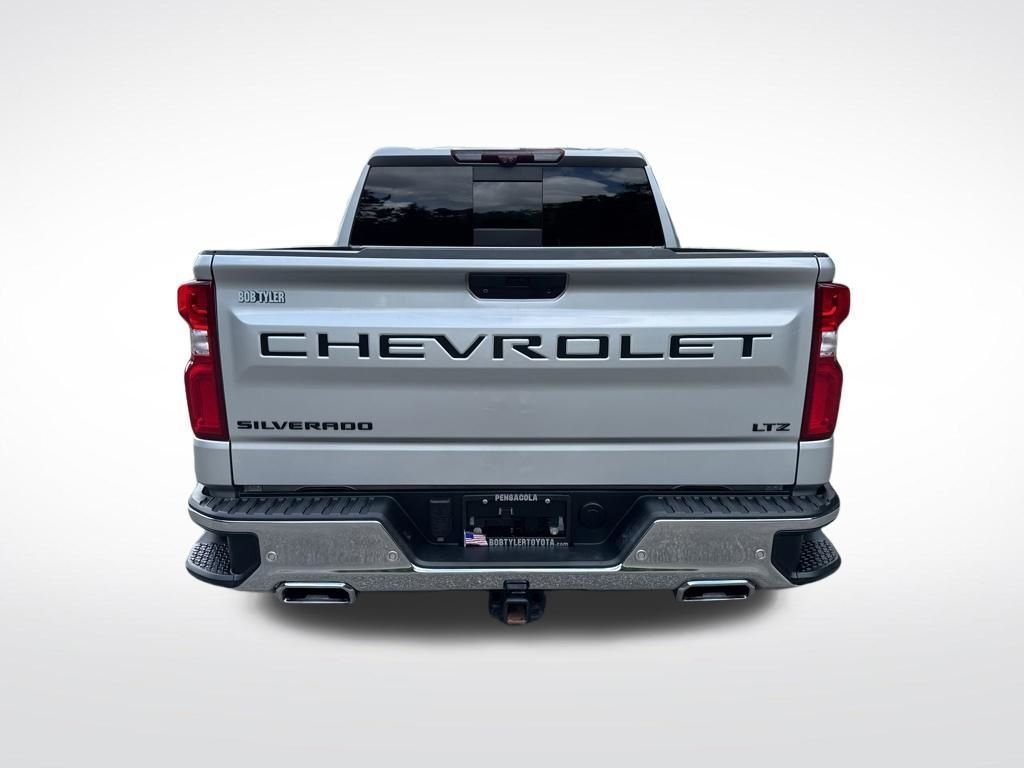 Used 2022 Silver Chevrolet LTZ image 6