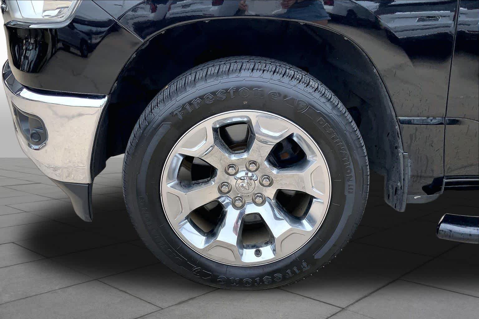 Used 2019 Diamond Black Crystal Pearlcoat Ram Big Horn/Lone Star image 11