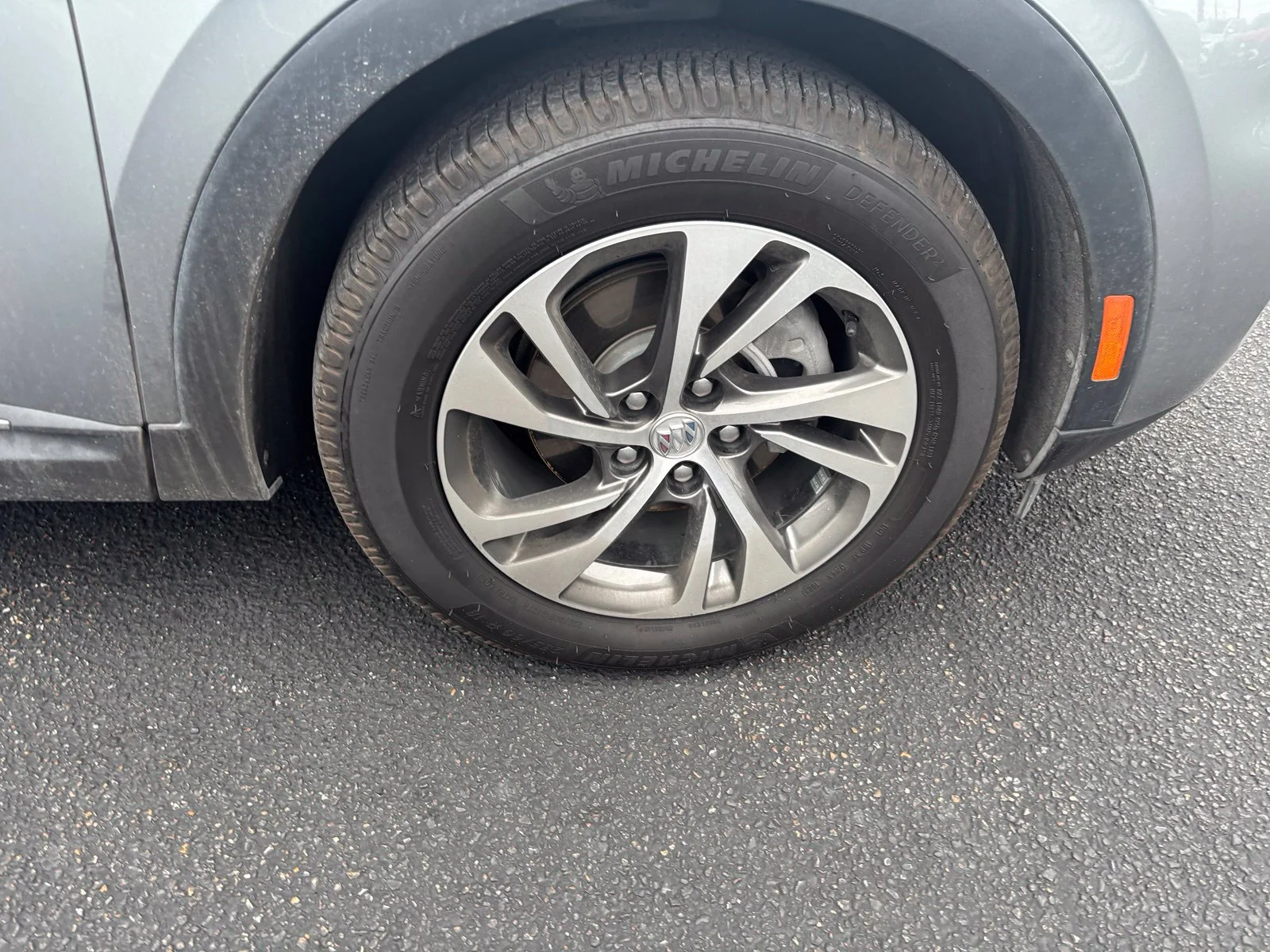 Used 2023 Gray Buick Essence image 15