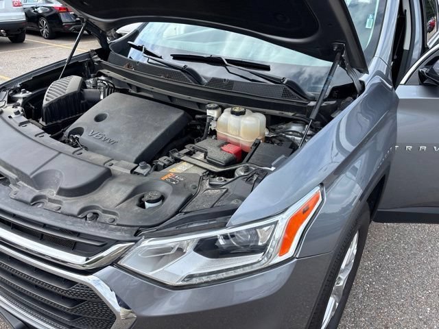 Used 2020 Satin Steel Metallic Chevrolet LS image 17