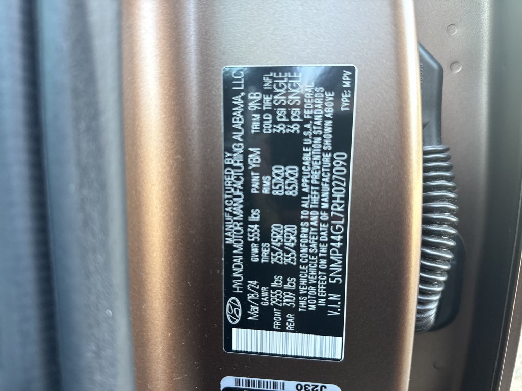 Certified Used 2024 Earthy Brass Matte Hyundai Limited image 41