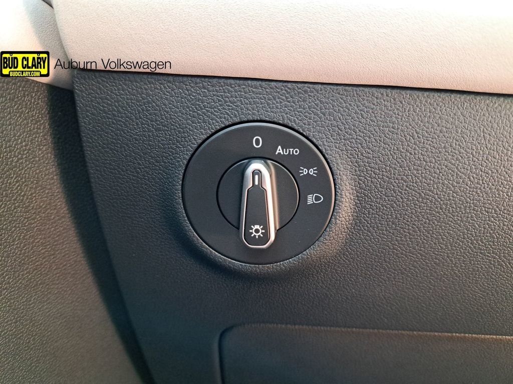 New 2026 Blue Volkswagen 1.5T SE image 12