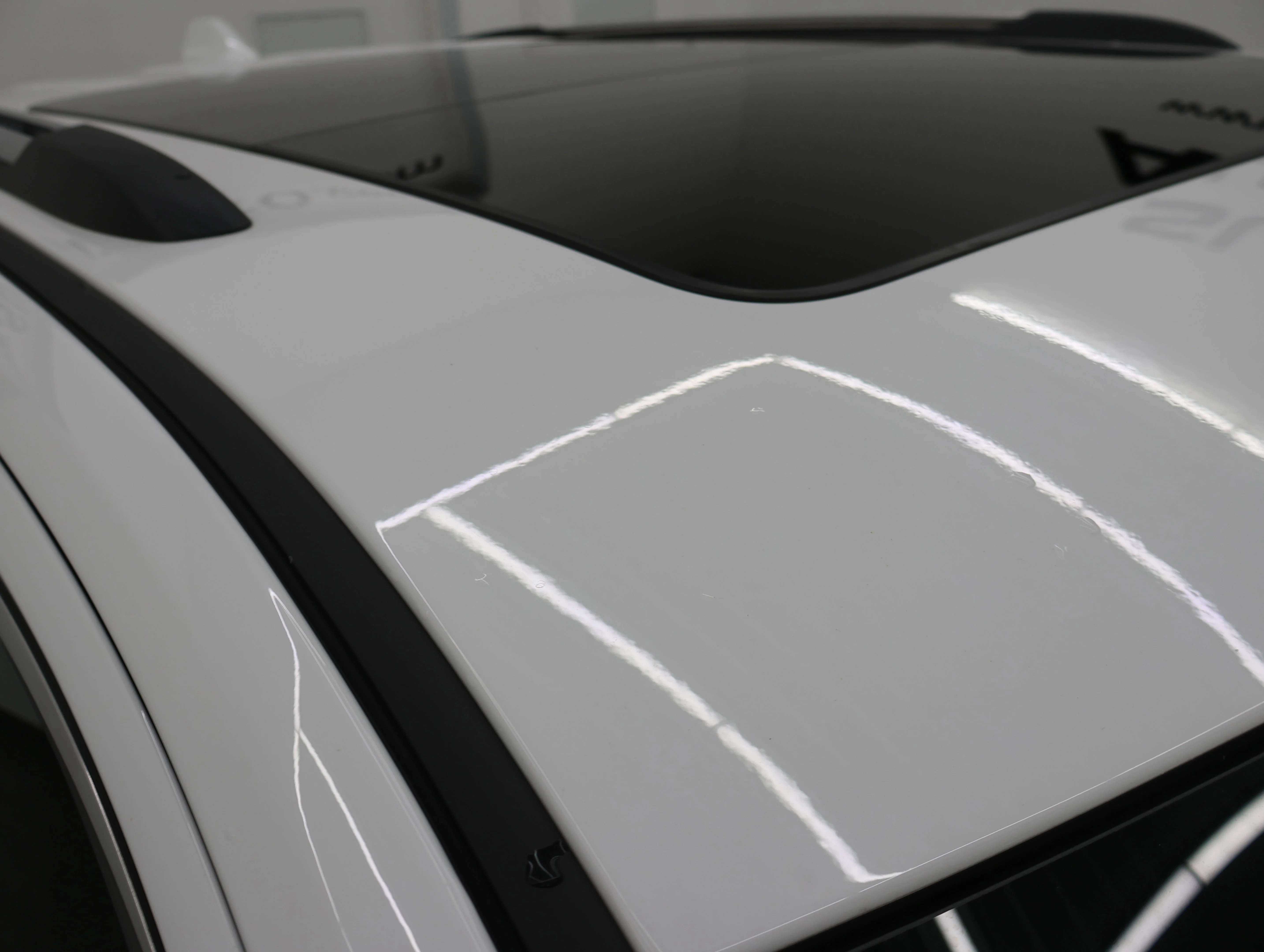Used 2020 Bright White Clearcoat Jeep Summit image 4