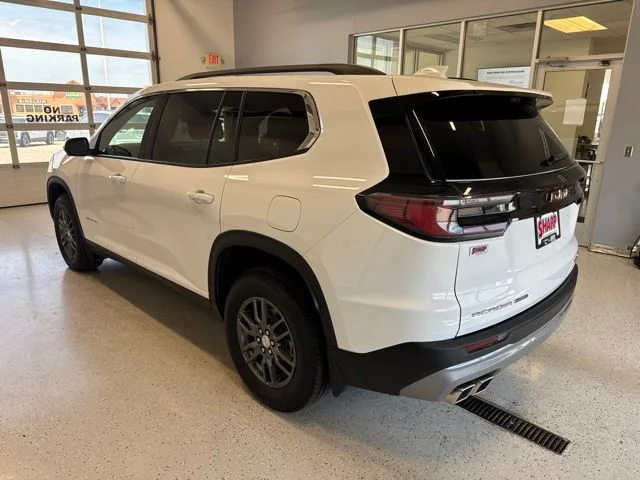 2026 GMC Acadia Elevation - Photo 9