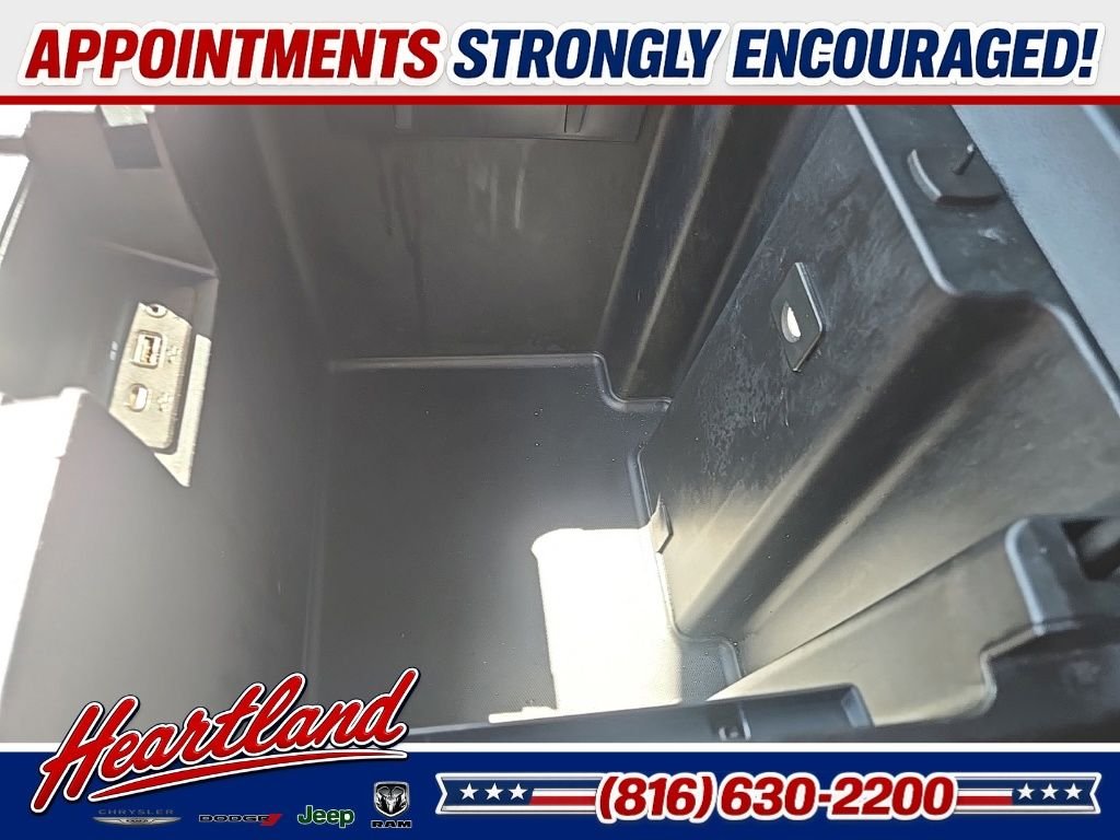 Used 2019 Beige Chevrolet High Country image 83