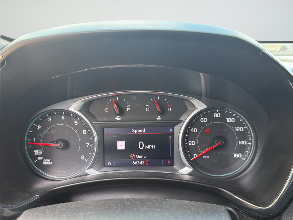 Used 2022 Silver Chevrolet RS image 35