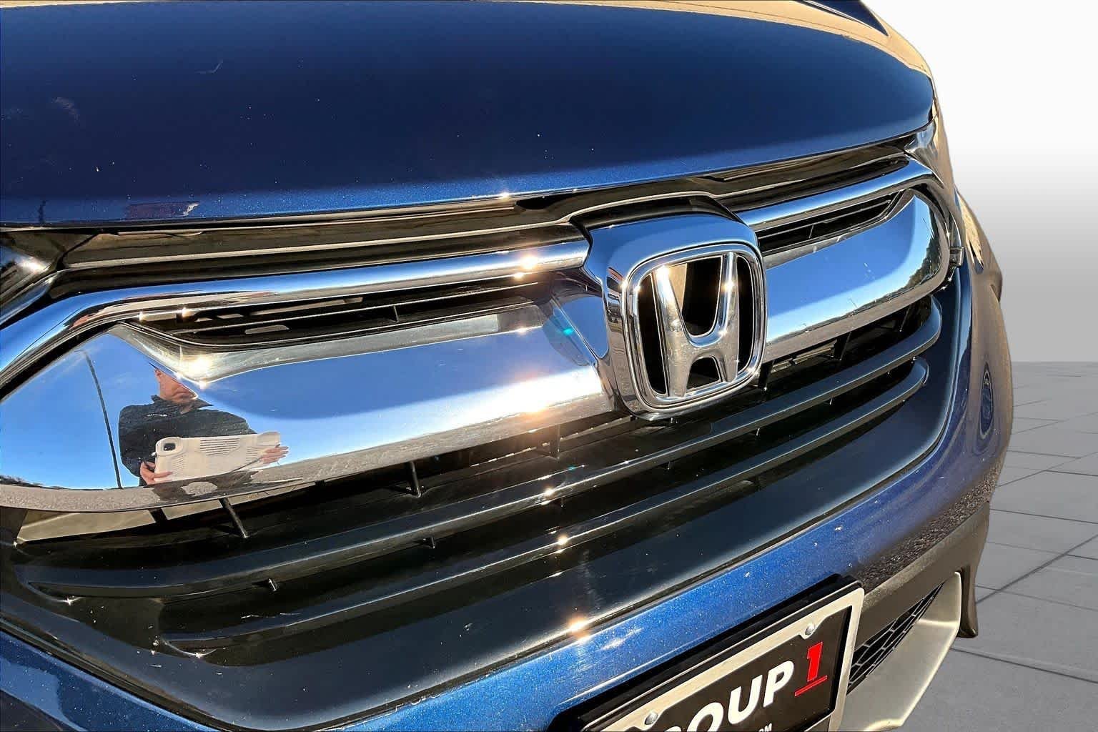 Used 2019 Obsidian Blue Pearl Honda LX image 30