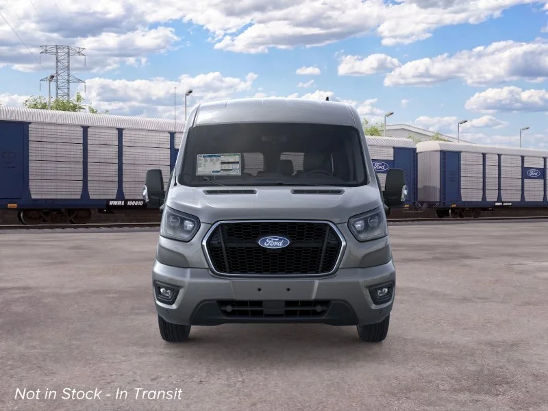 New 2026 Carbonized Gray Metallic Ford XLT image 27