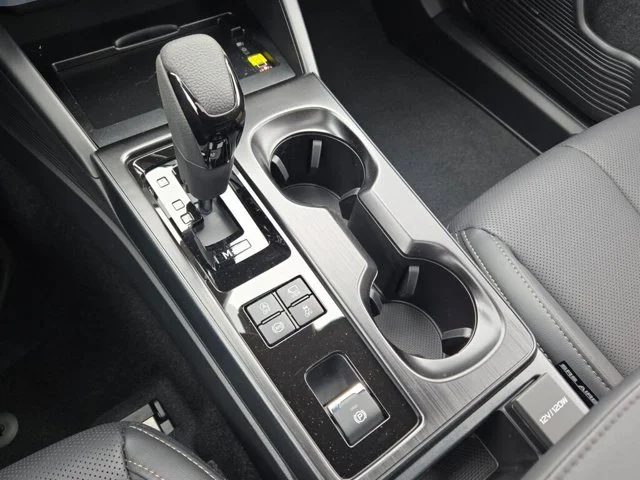 New 2026 CRYSTAL WHITE PEARL Subaru Limited XT image 62