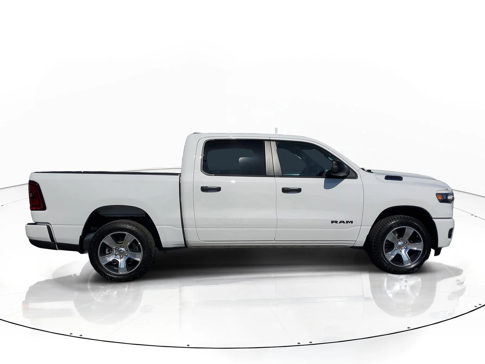 Certified Used 2025 White Ram Tradesman image 2