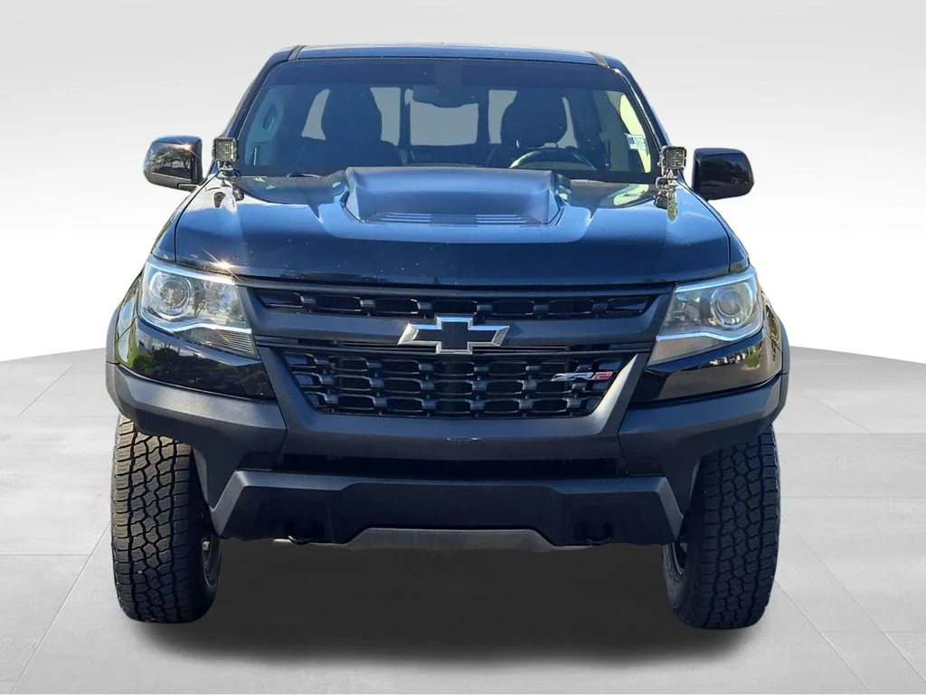 Used 2019 Black Chevrolet ZR2 image 22