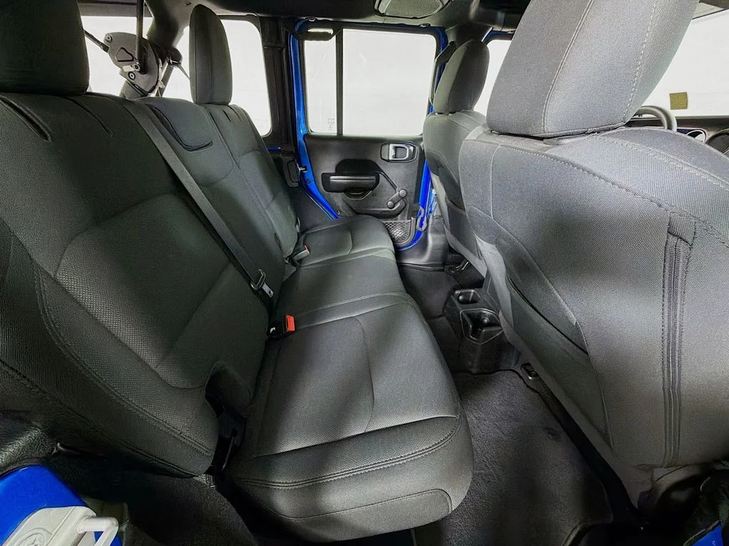 Used 2021 Blue Jeep Unlimited Sport image 21