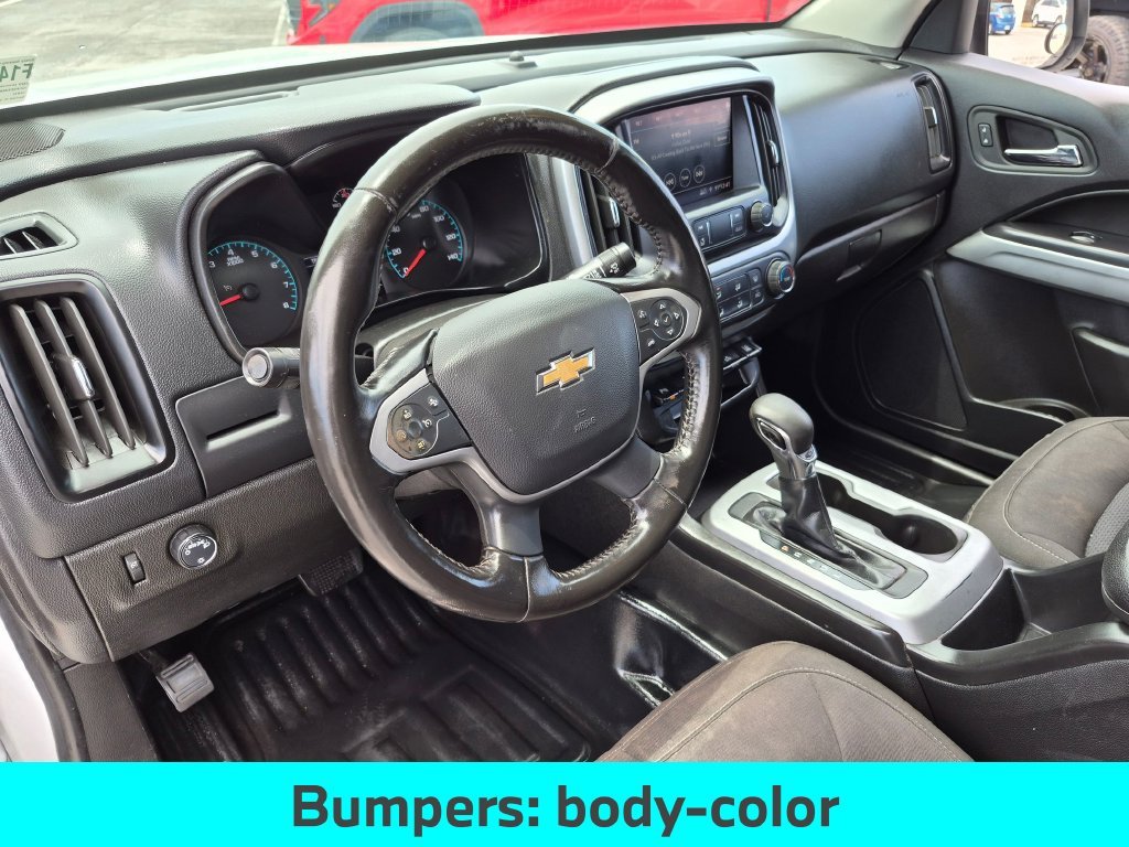 Used 2022 White Chevrolet LT image 31