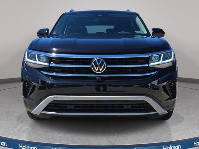 Used 2021 Black Volkswagen SEL Premium image 3