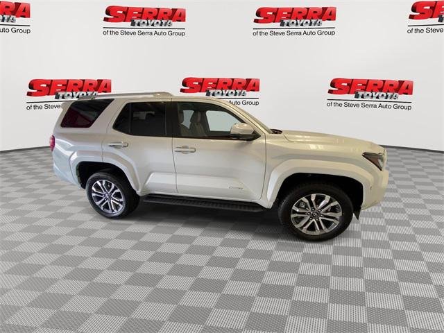 Certified Used 2025 WIND CHILL PEARL Toyota  image 10