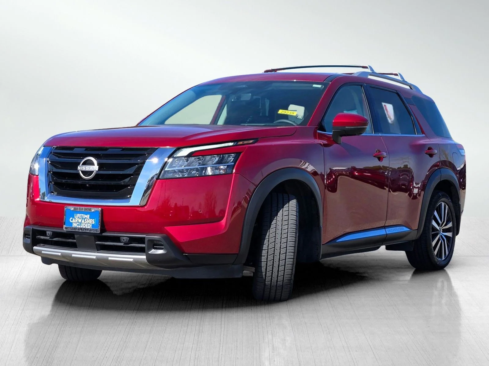 Used 2023 Scarlet Ember Tintcoat Nissan Platinum image 11