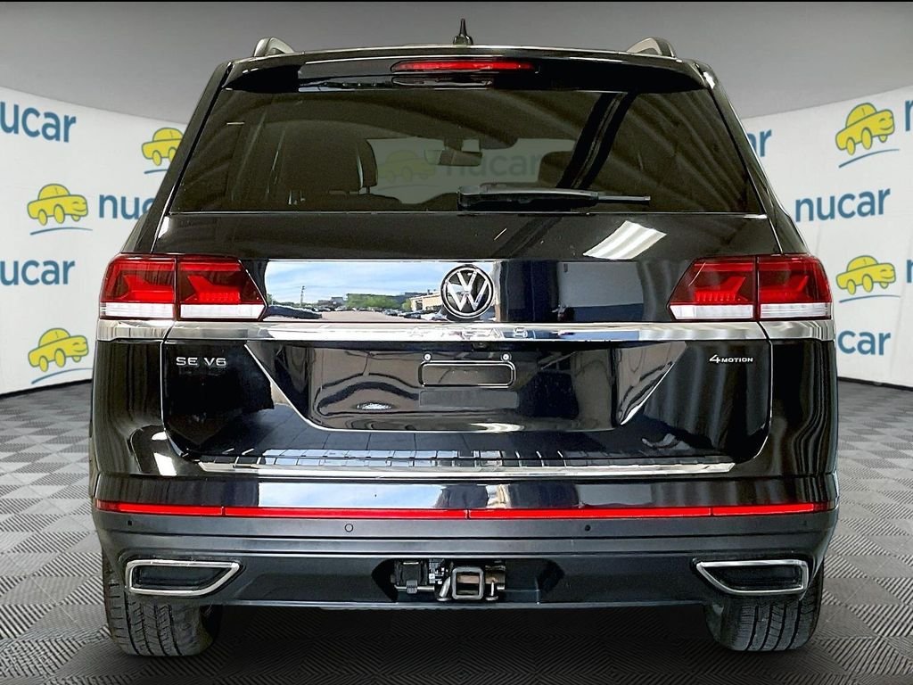 Used 2023 Black Volkswagen 3.6L V6 SE w/Technology image 5