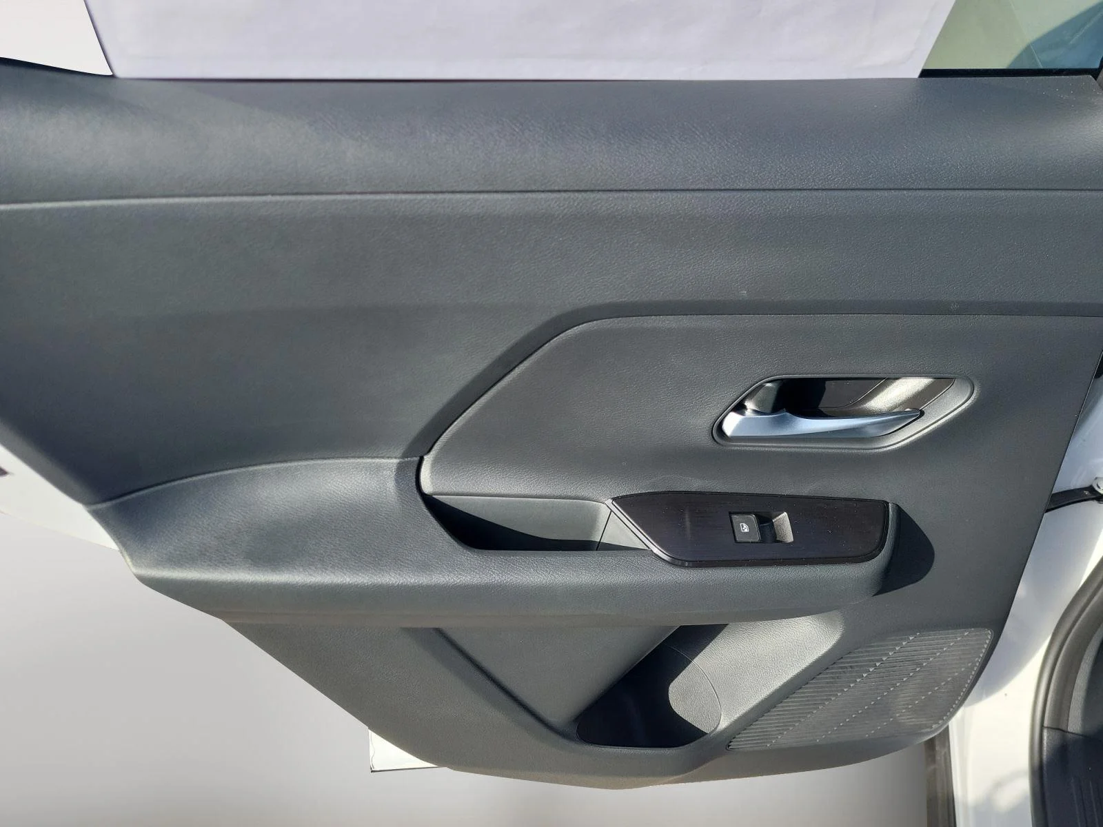 2026 Nissan KICKS SV AWD - Photo 18