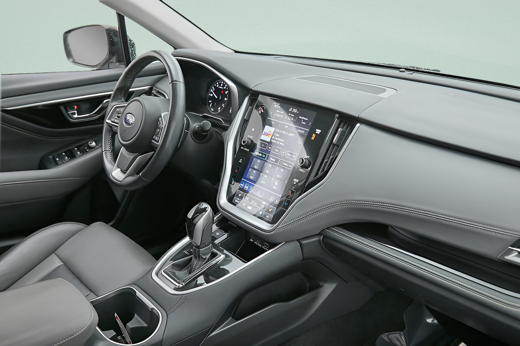 Used 2023 Crystal White Pearl Subaru Onyx Edition image 45