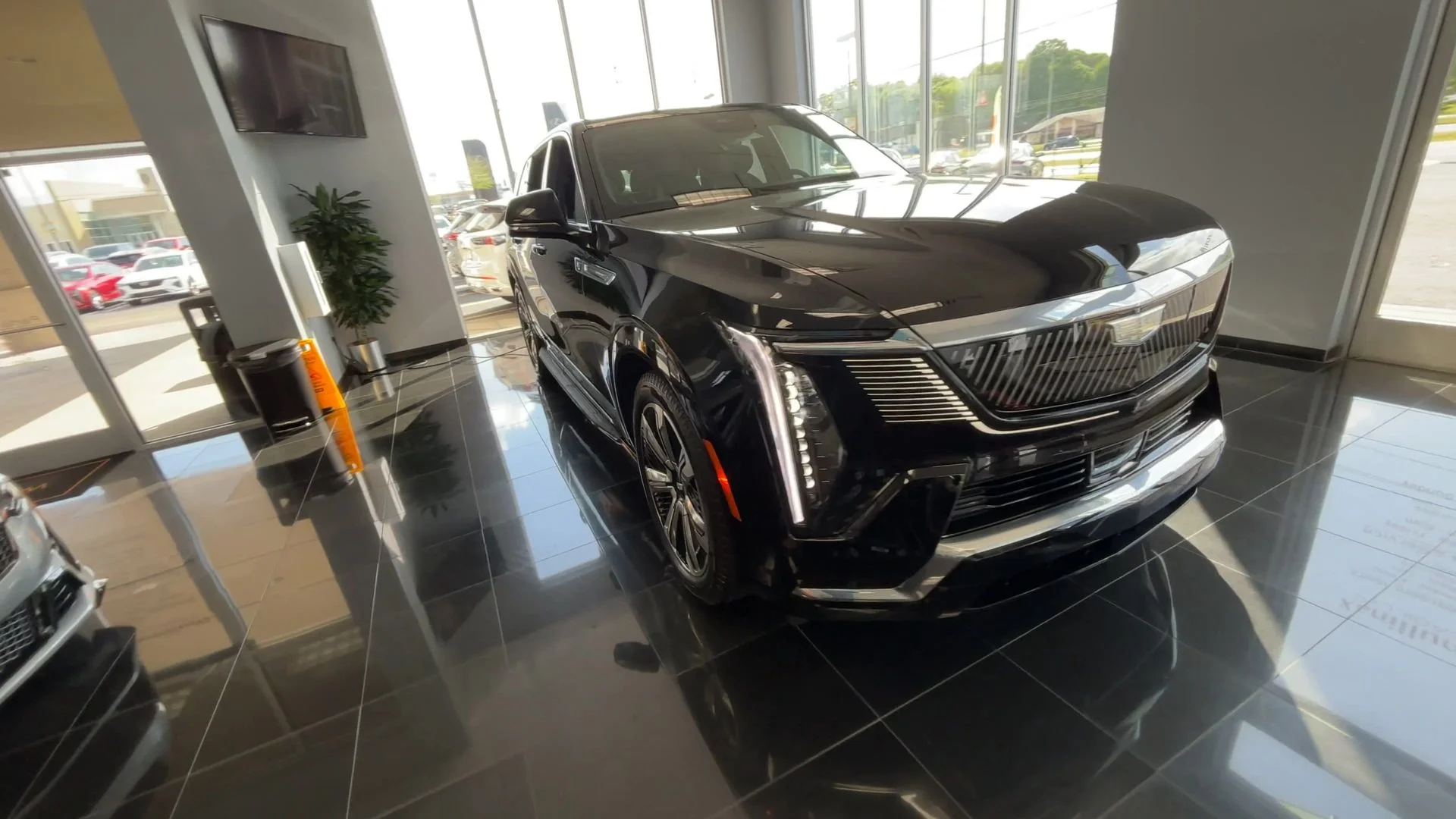 2025 Cadillac Escalade IQ Luxury 2 - Photo 56