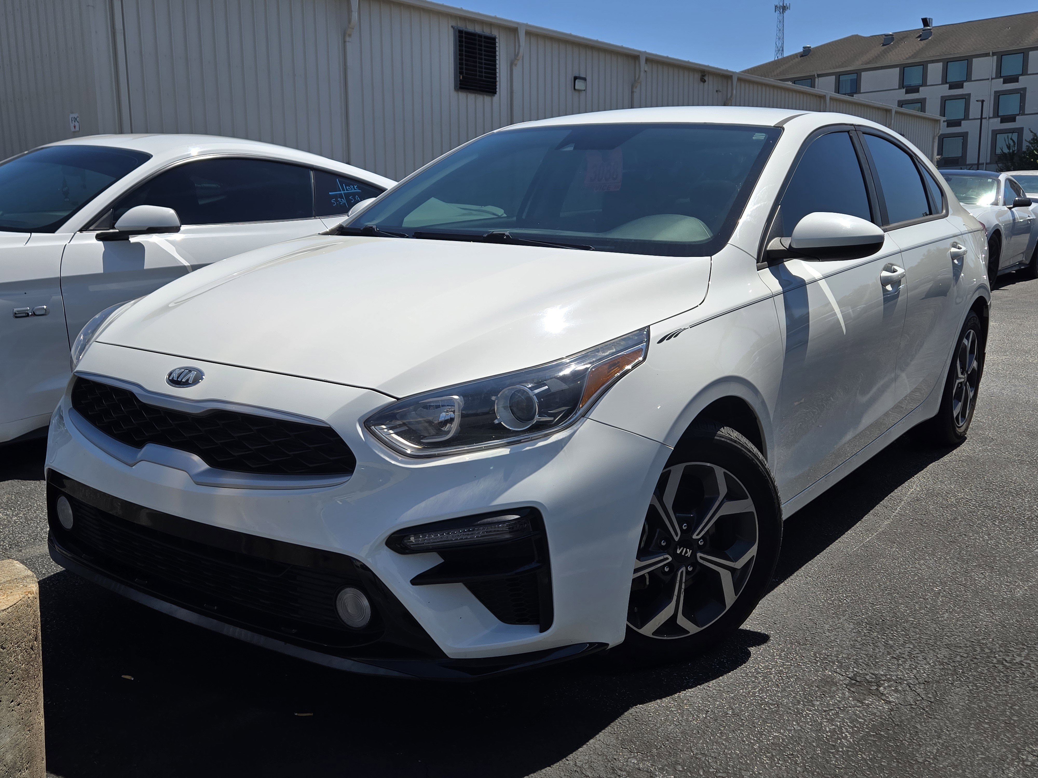 2019 Kia Forte LXS AT's photo