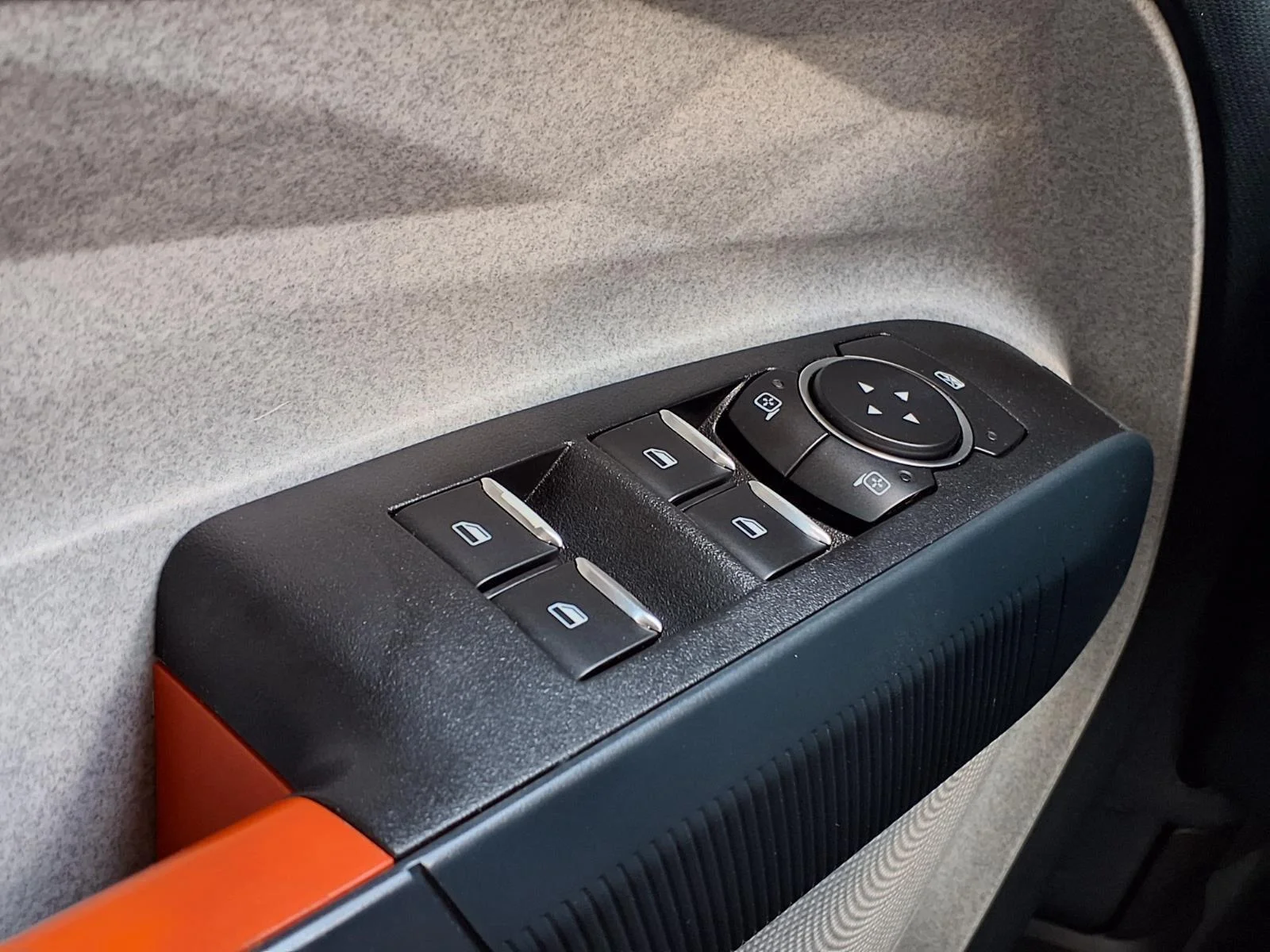 Used 2022 Carbonized Gray Ford XLT image 14