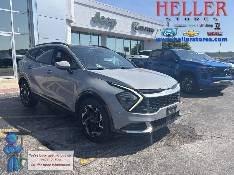 Used 2023 Wolf Gray Kia SX-Prestige image 1