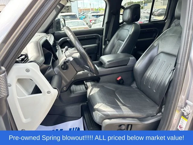 Used 2020 Gray Land Rover HSE image 17