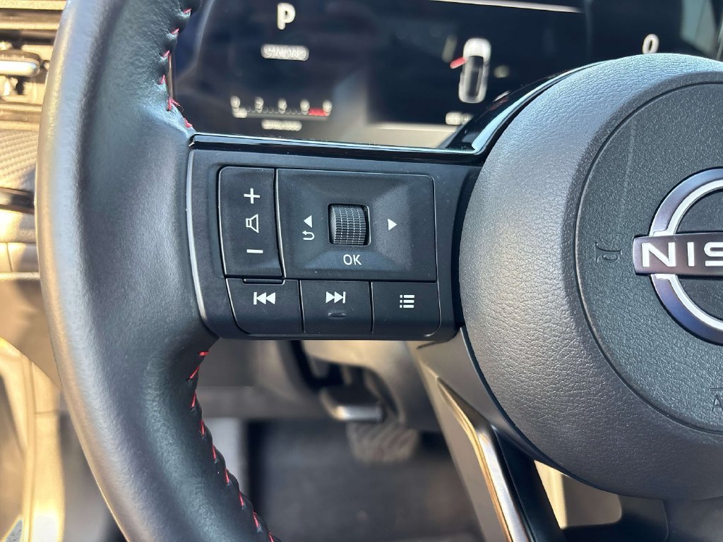 Used 2026 Gray Nissan SR image 17