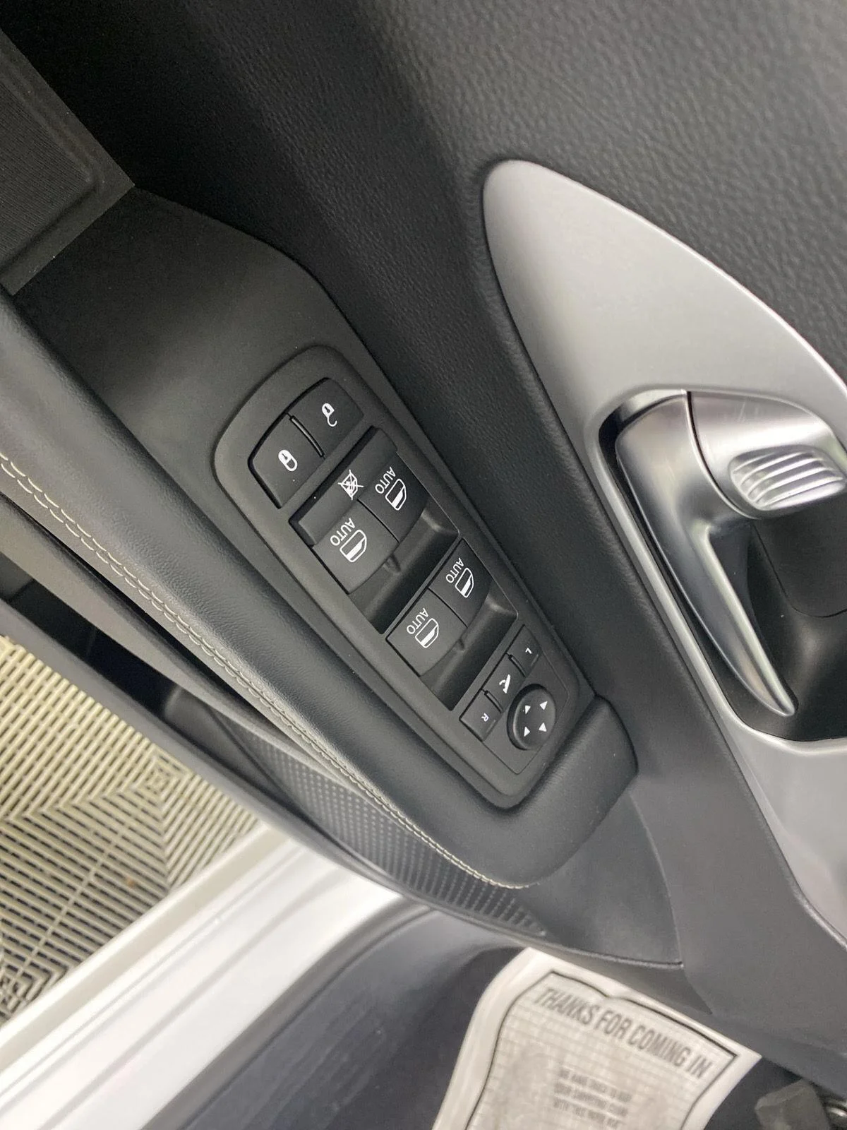 Used 2025 Bright White Clearcoat Chrysler Limited image 24