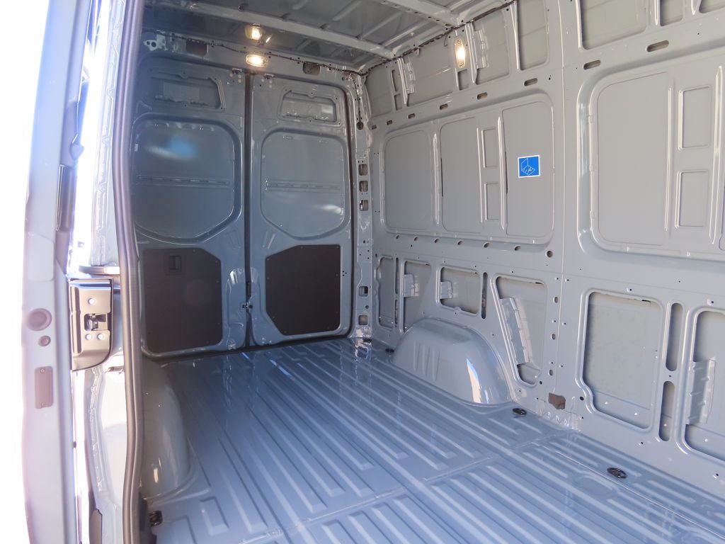 New 2026  Mercedes-Benz Cargo 144 WB image 22