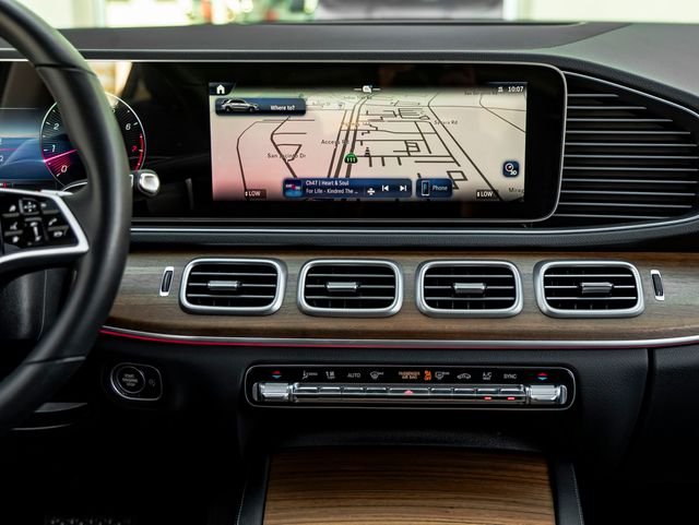 Used 2025 Selenite Gray Metallic Mercedes-Benz GLE 350 image 20