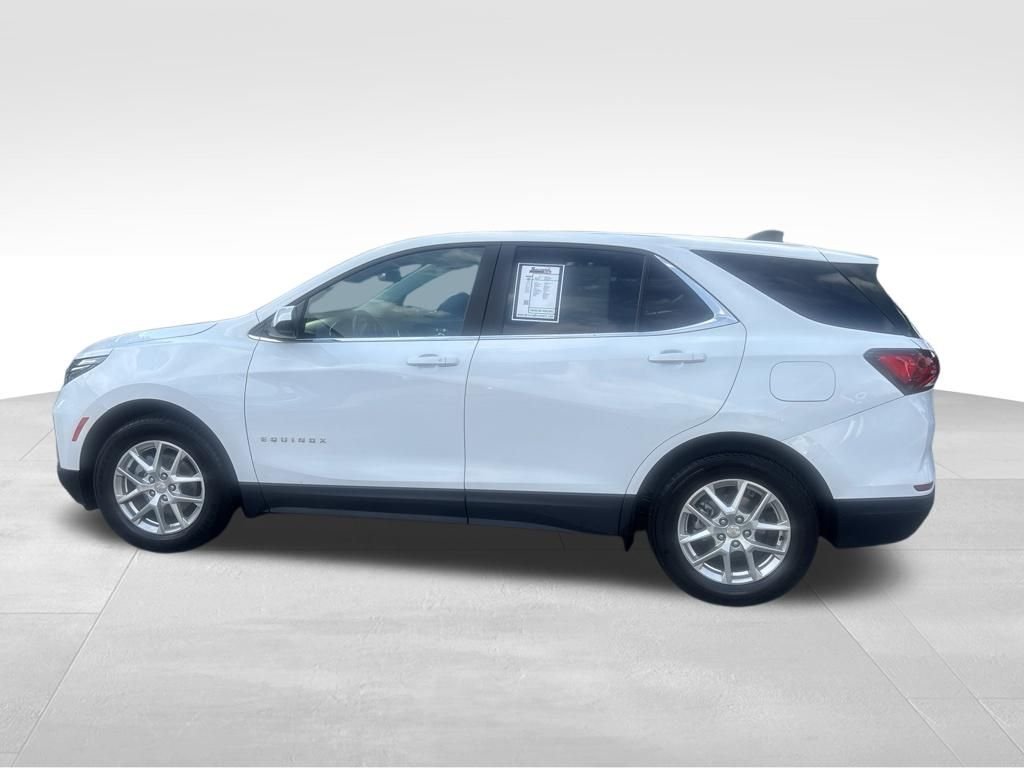 Used 2024 White Chevrolet LT image 7