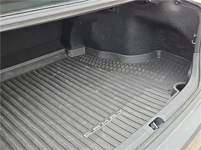 Used 2025 Underground Toyota LE image 8