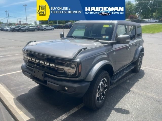 2023 Ford Bronco Outer Banks 4x4's photo