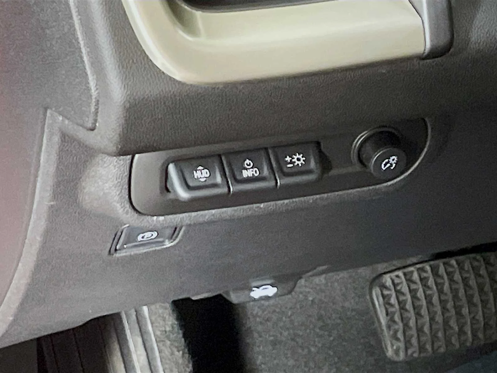 Used 2023 Volcanic Red Tintcoat GMC Denali image 8