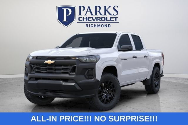 New 2026 Summit White Chevrolet WT image 4