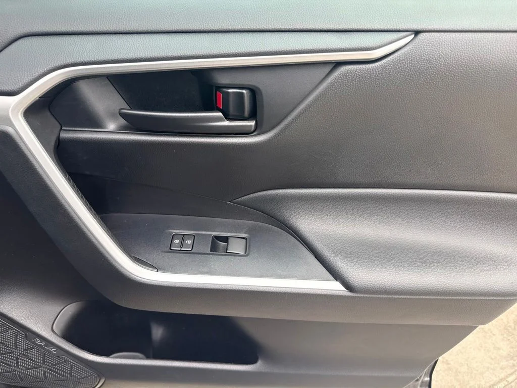 Used 2022 Magnetic Gray Metallic Toyota LE image 34