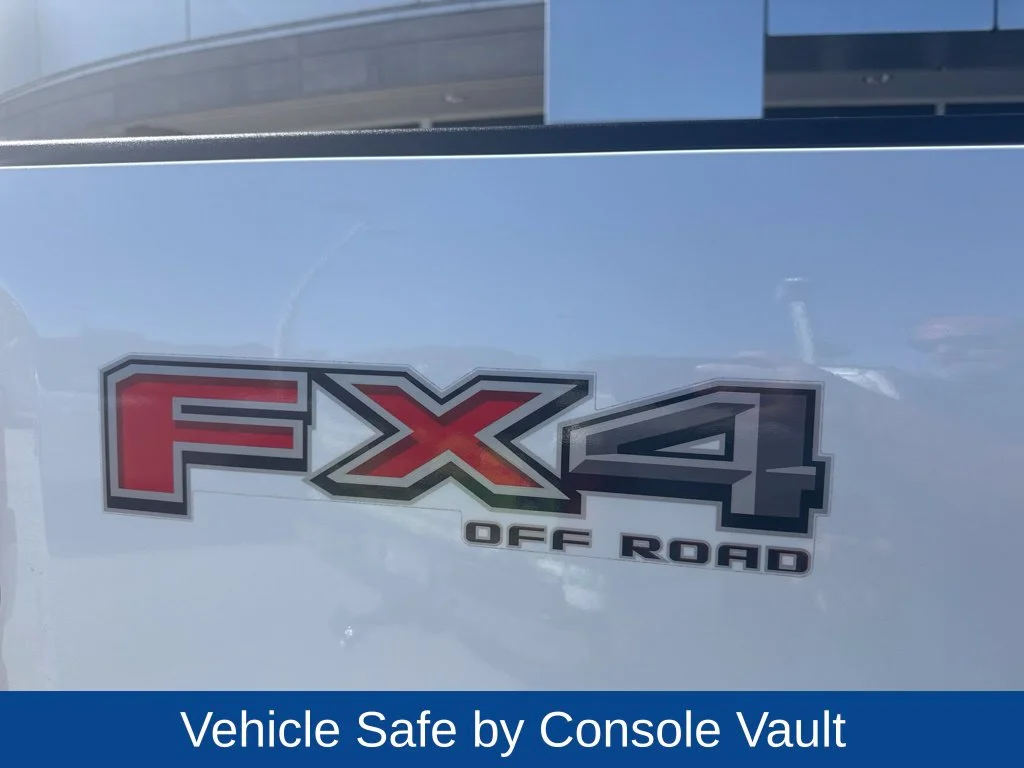 Used 2025 White Ford King Ranch image 10