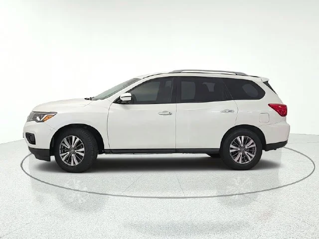 Used 2019 White Nissan SL image 2