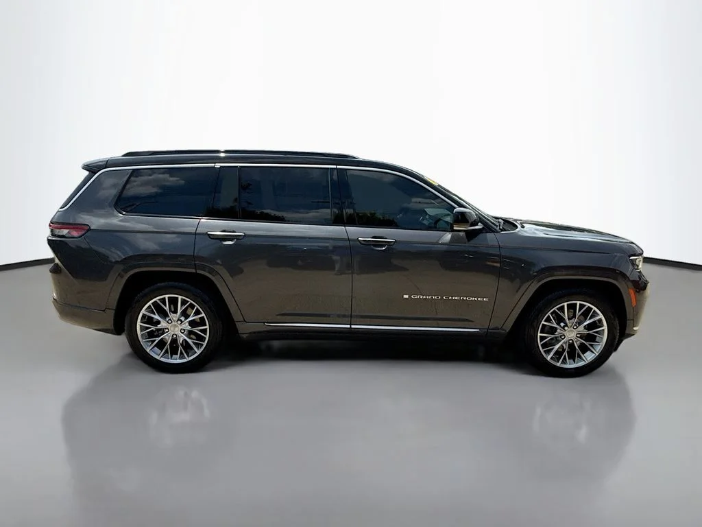 Certified Used 2024 Bright White Clearcoat Jeep Laredo X image 8