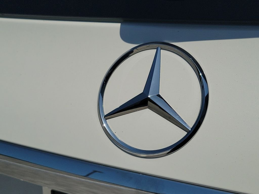 Used 2026  Mercedes-Benz GLS 450 image 9