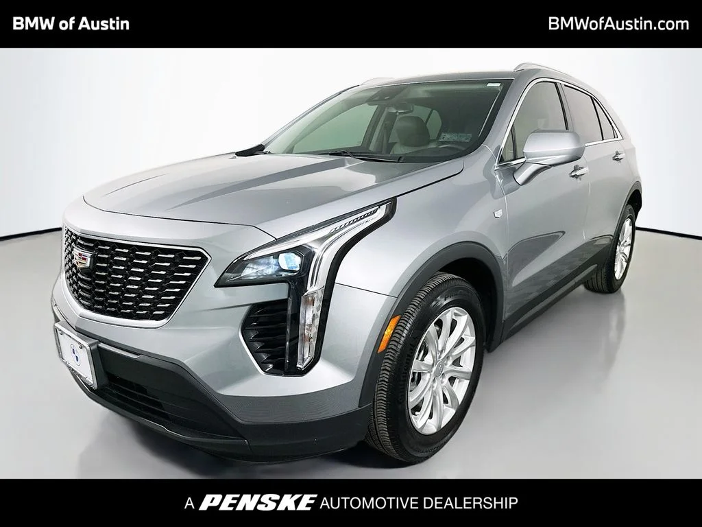 2023 Cadillac XT4 Luxury's photo