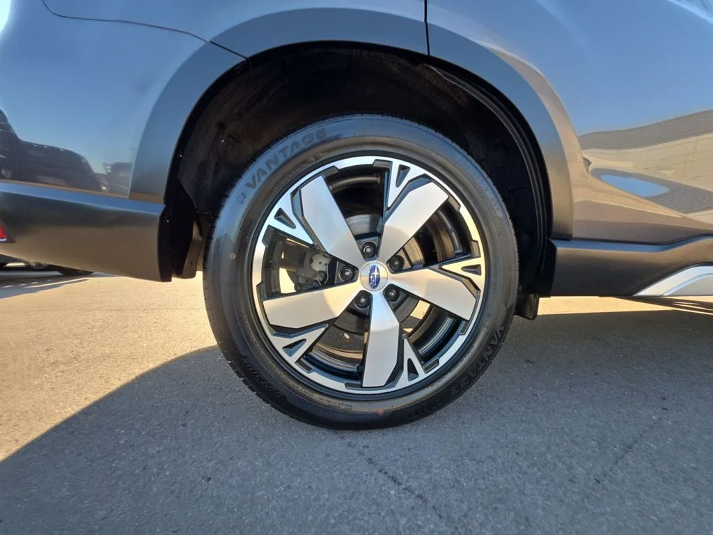 Used 2020 Gray Subaru Touring image 27