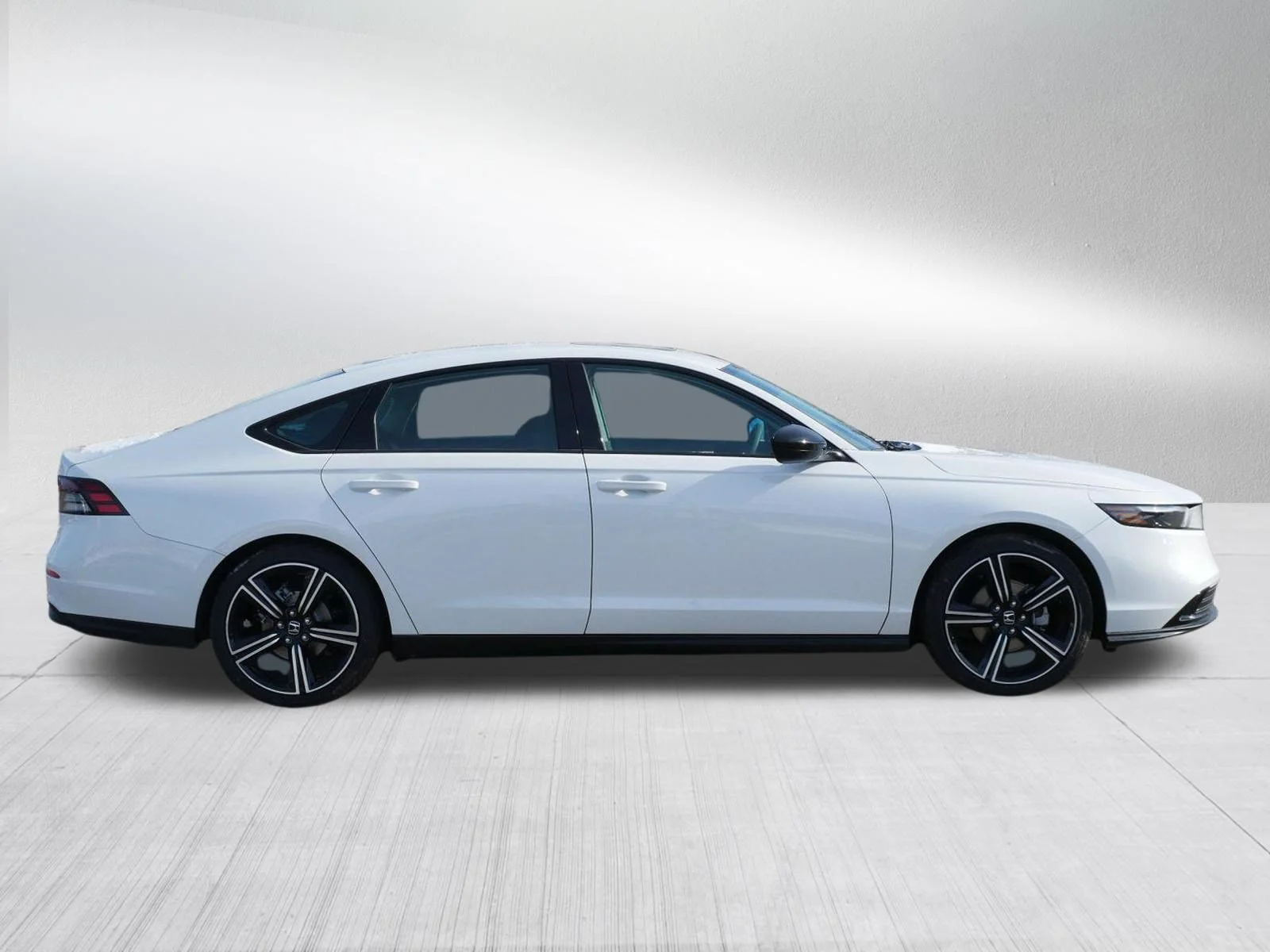 New 2026 Platinum White Pearl Honda SE image 8