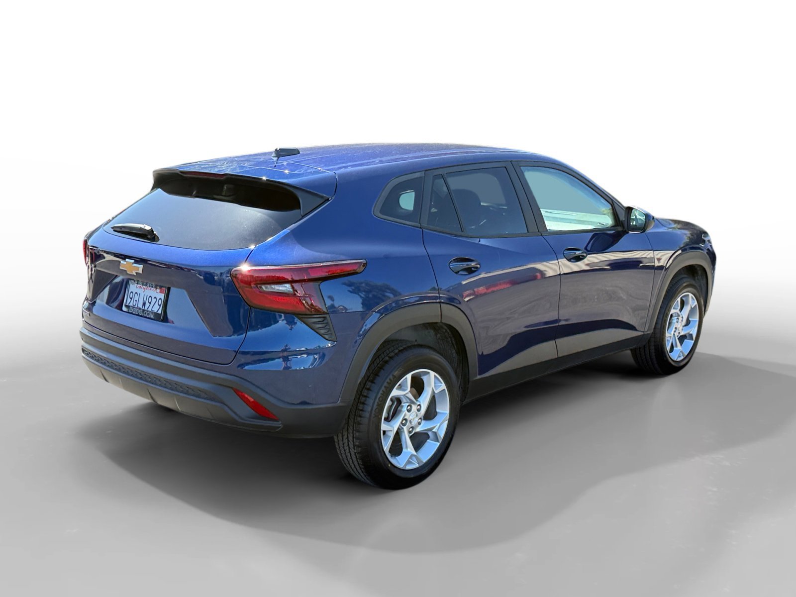 Used 2024 Blue Chevrolet LS image 5