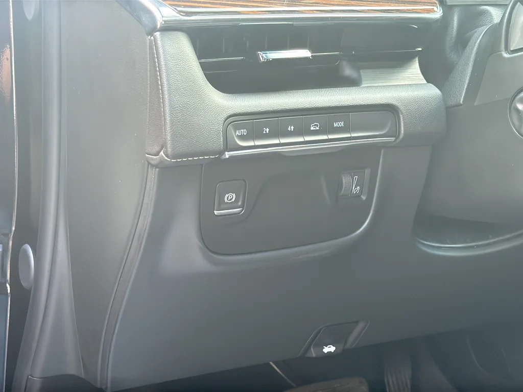 Used 2024 Black Cadillac Premium Luxury image 28