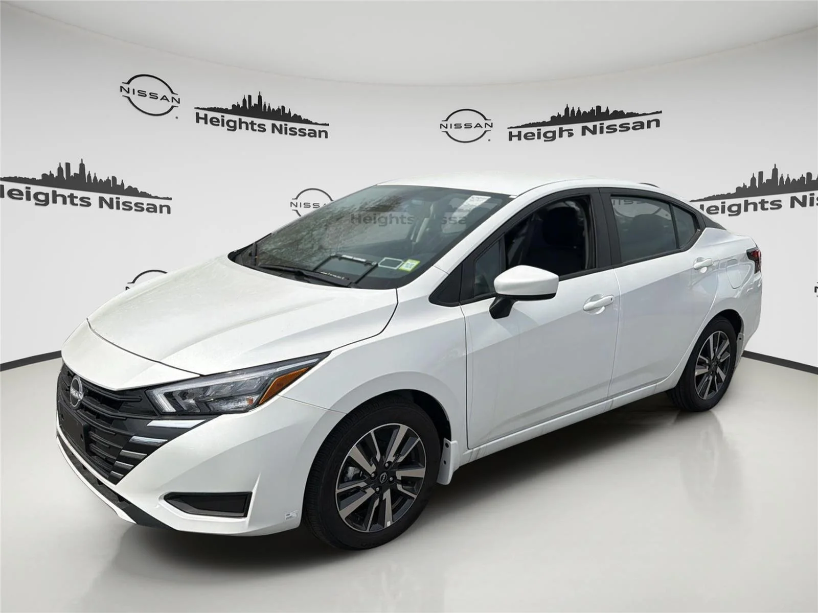 2025 Nissan Versa 1.6 SV CVT's photo