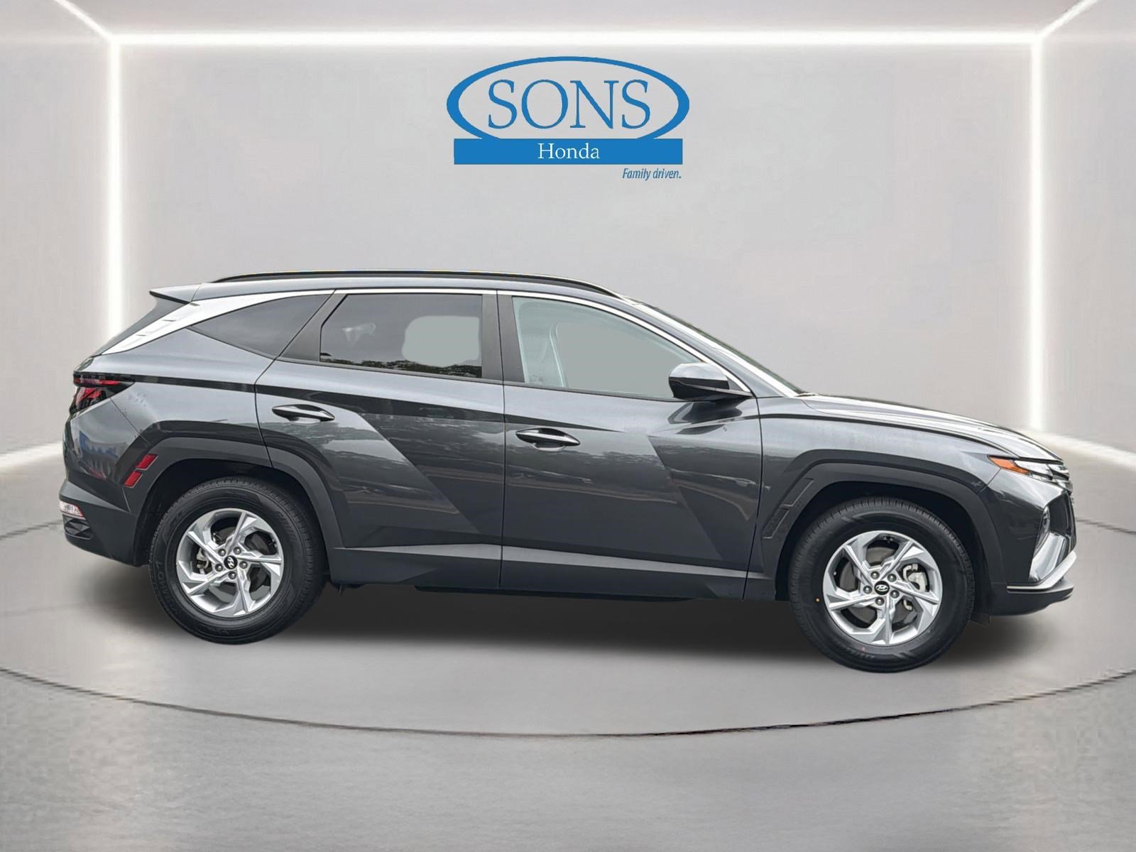 Used 2024 Dark Gray Metallic Hyundai SEL image 26